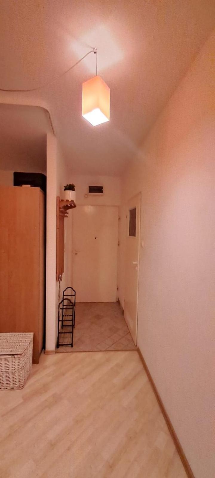 Studio / Kawalerka Apartment *